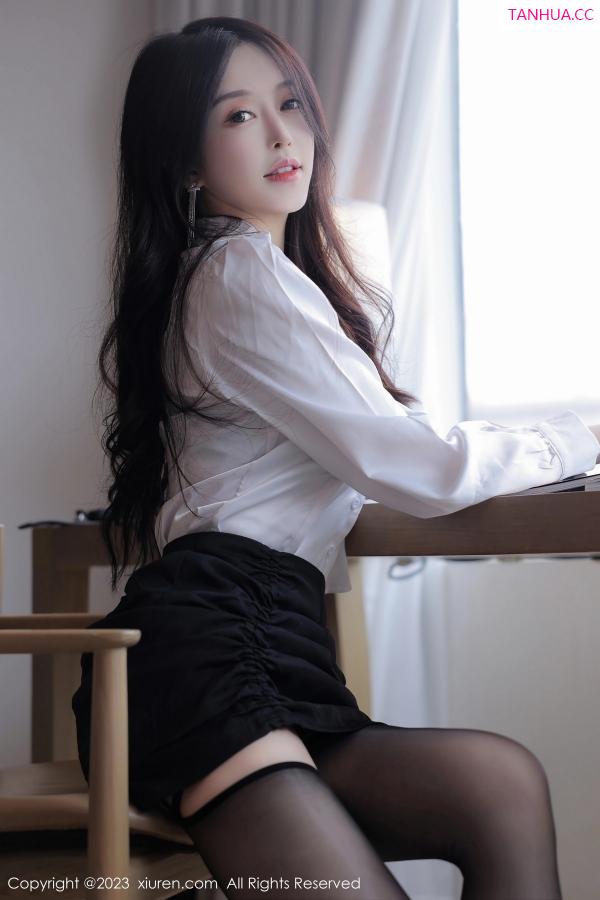 吴玉 玉兔miki [XiuRen]高清写真图 2023.05.30 No.6824 玉兔miki 黑丝美腿第5张图片